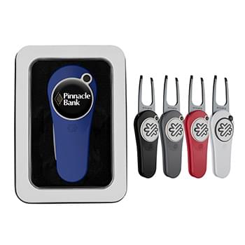 Pitchfix Original 2.5 Golf Divot Tool in Window Tin